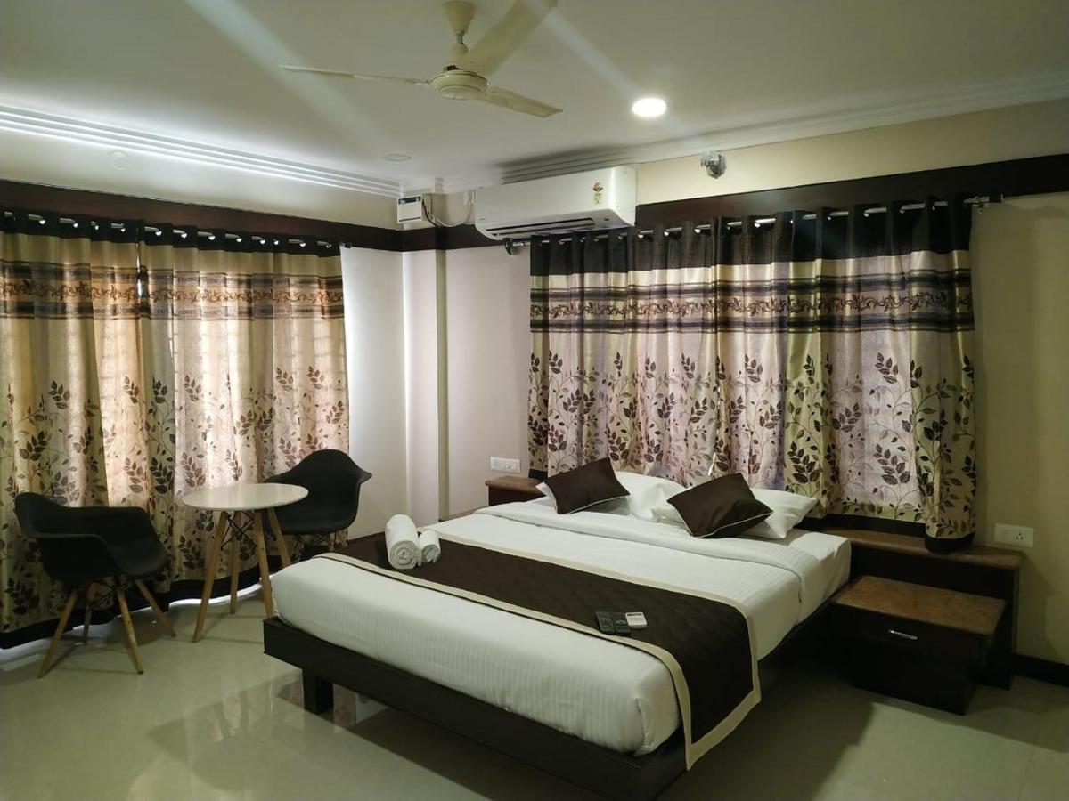 Hotel Rose Mansion Manyata Tech Park Bengalúr Exteriér fotografie